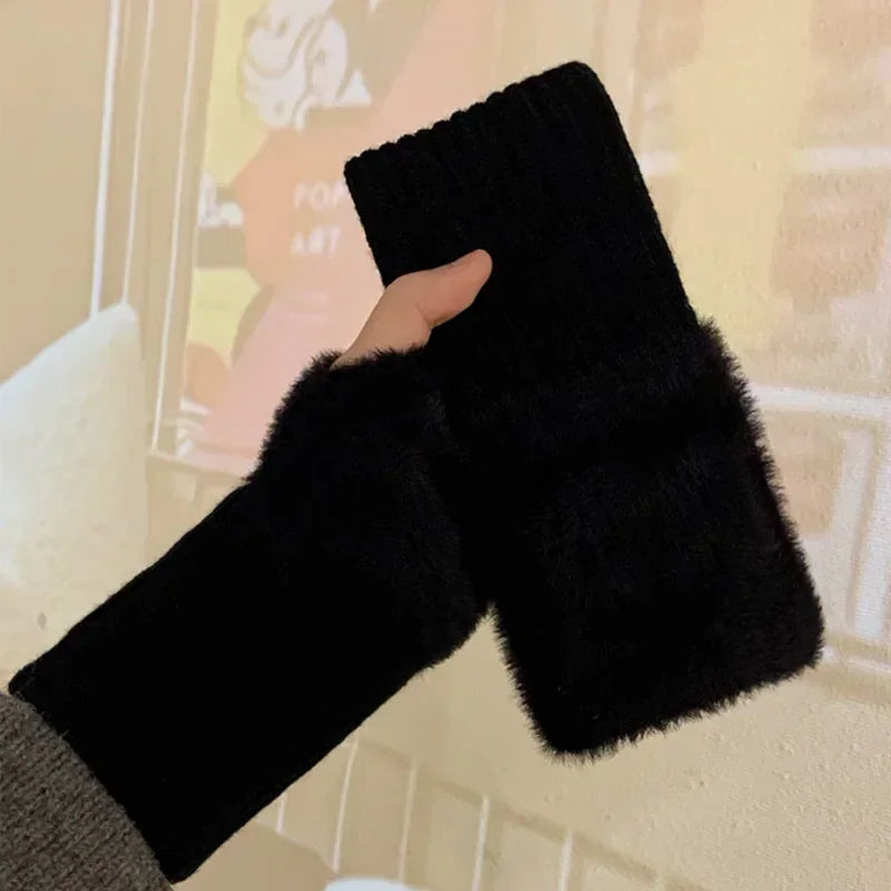 fingerless gloves