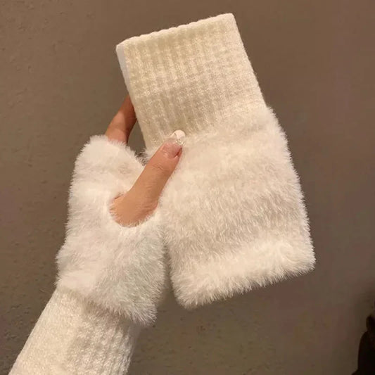 fingerless gloves