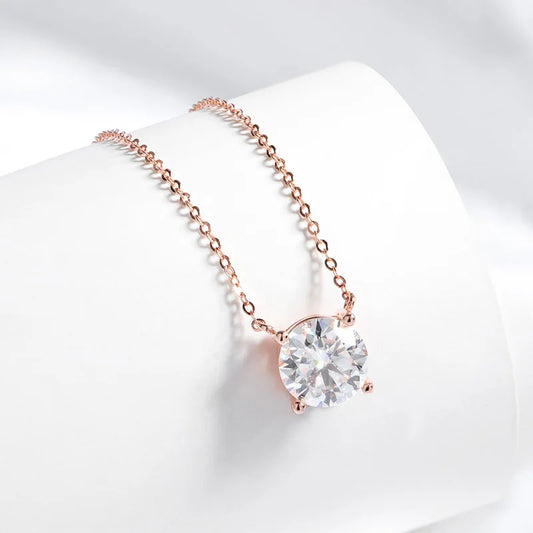 Yumiii's Moissanite Necklace Gold