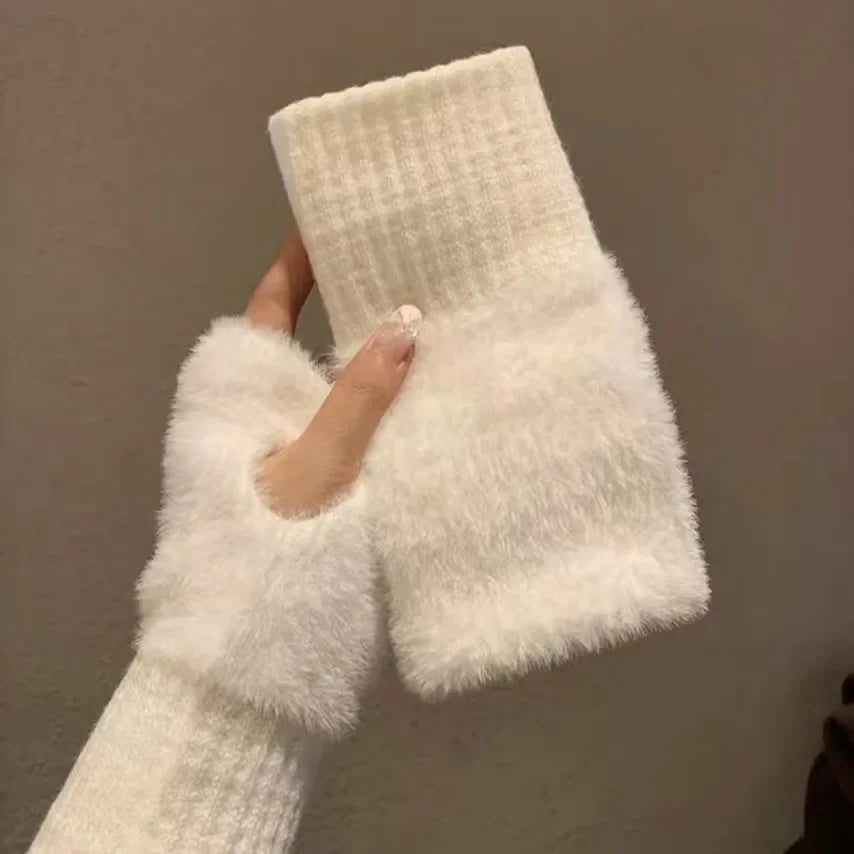 fingerless gloves